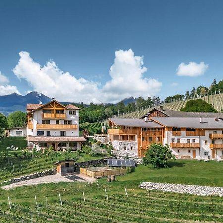 Trinnerhof- Hof Chalets Und Obsthof Mit Zimmer Natz-Schabs Bagian luar foto