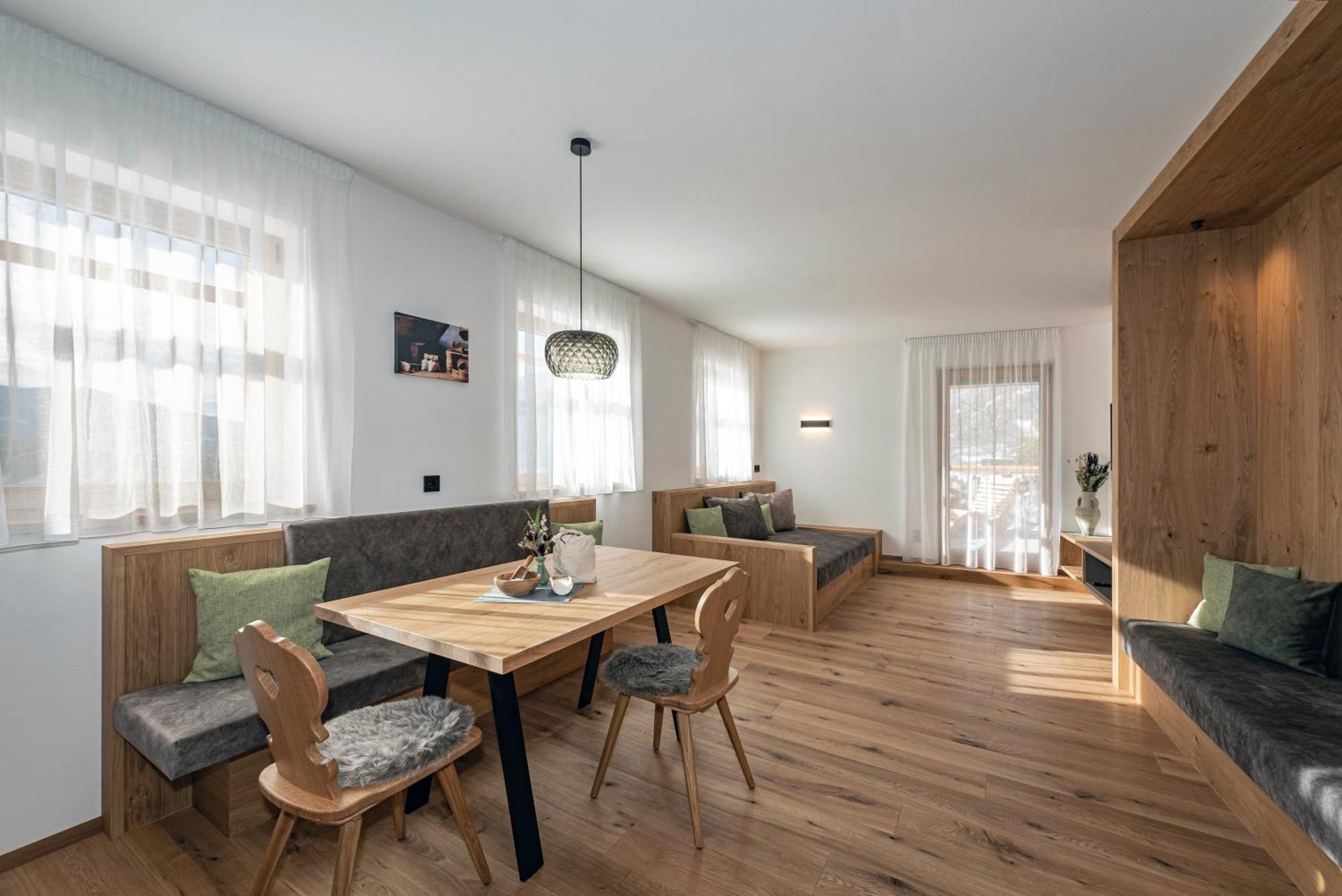 Trinnerhof- Hof Chalets Und Obsthof Mit Zimmer Natz-Schabs Bagian luar foto