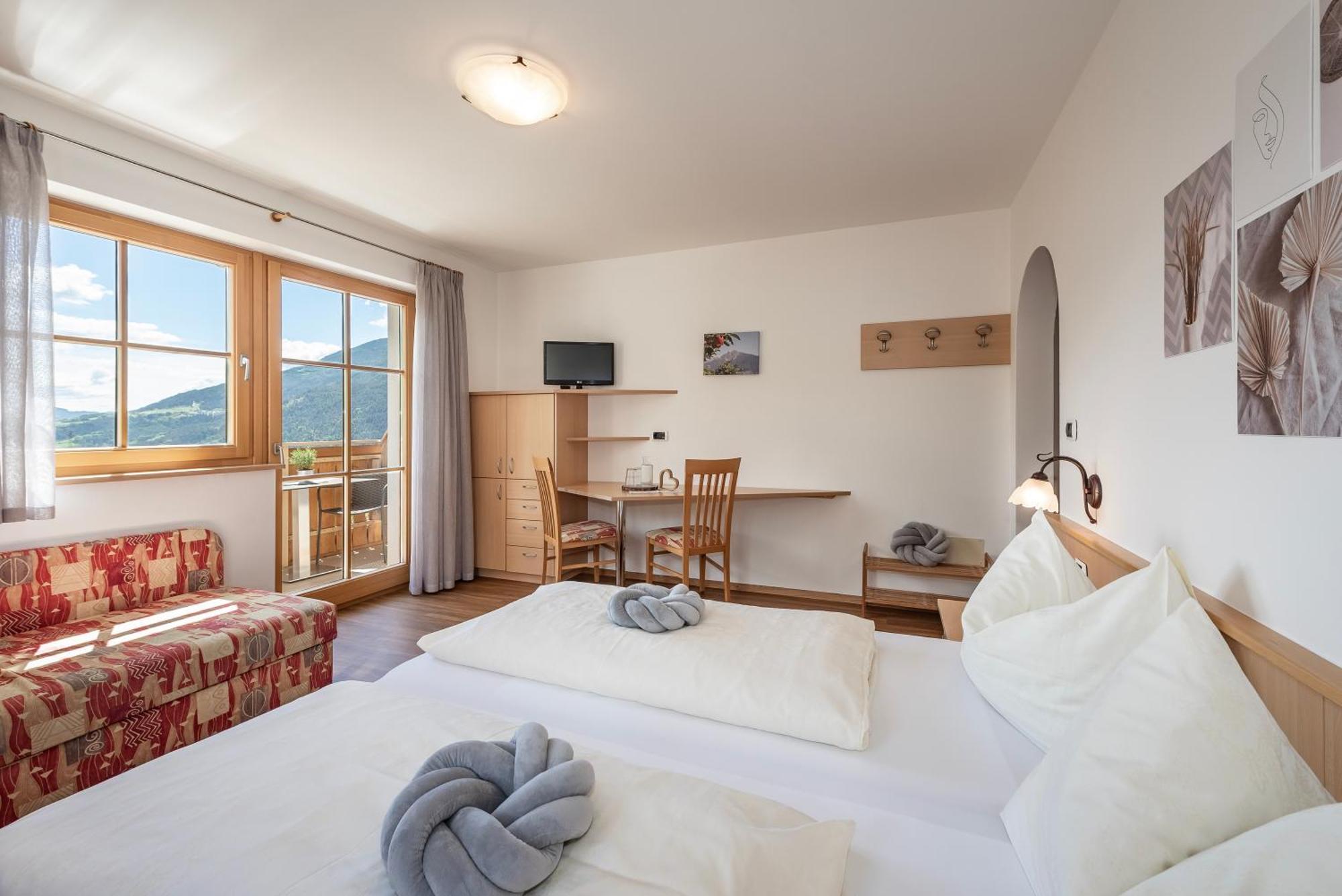 Trinnerhof- Hof Chalets Und Obsthof Mit Zimmer Natz-Schabs Bagian luar foto