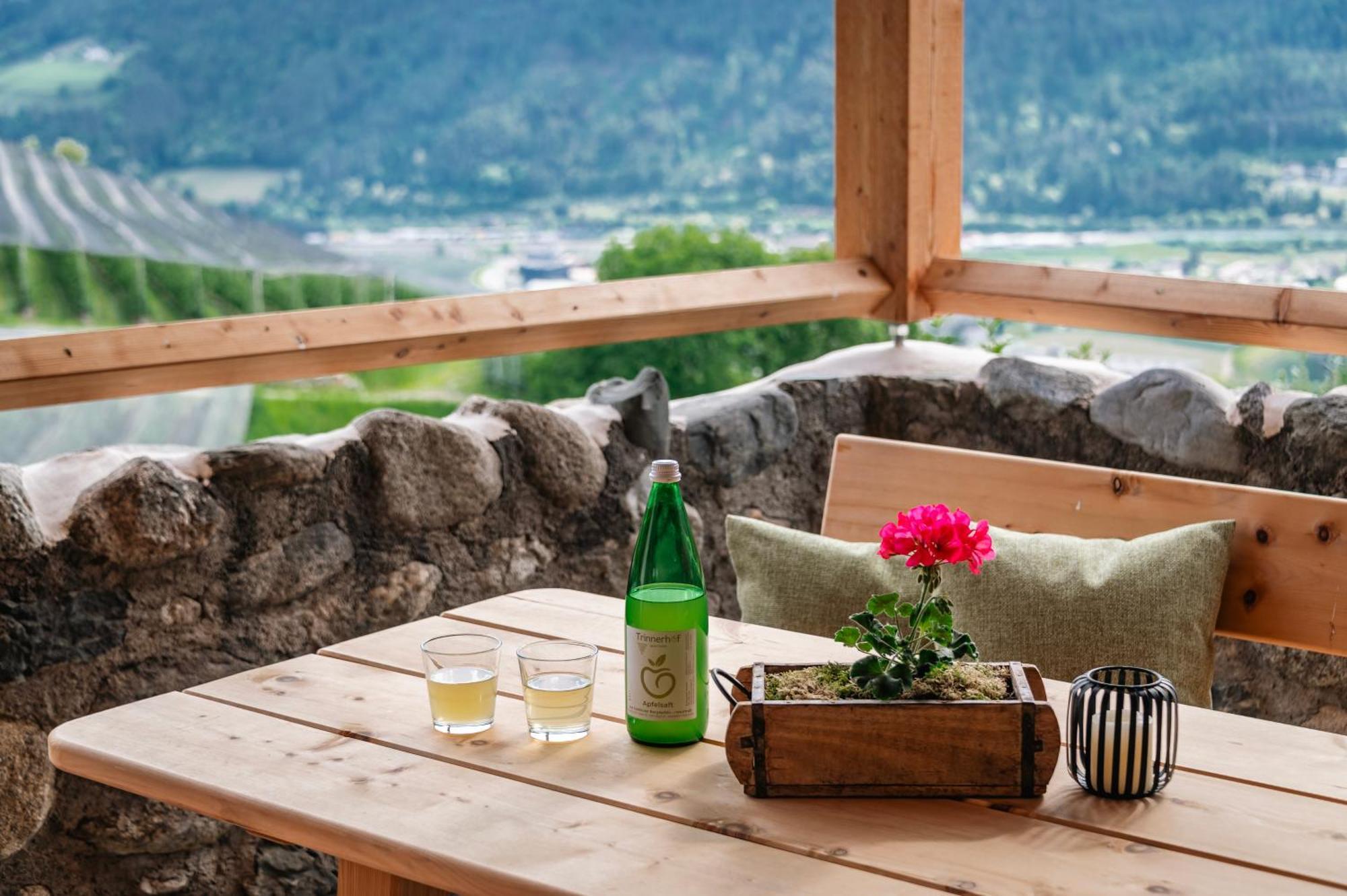 Trinnerhof- Hof Chalets Und Obsthof Mit Zimmer Natz-Schabs Bagian luar foto
